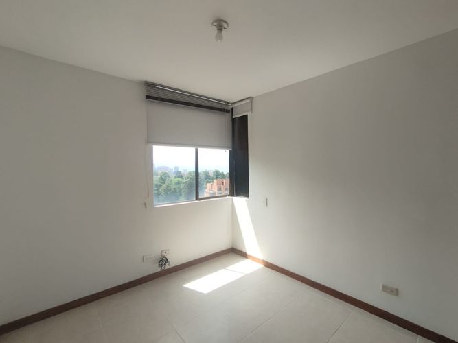 Apartamento de 3 alcobas en arriendo en El Poblado, Medellín, 93 m² · foto 15 de 20
