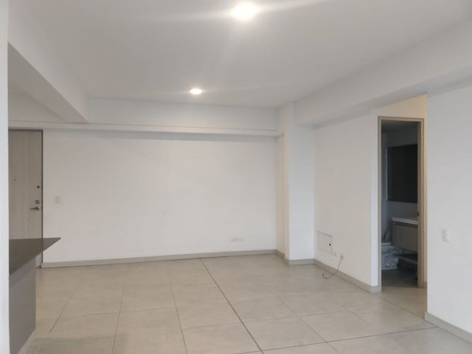 Apartamento de 3 alcobas en arriendo en Otraparte, Envigado, 88 m² · foto 3 de 17