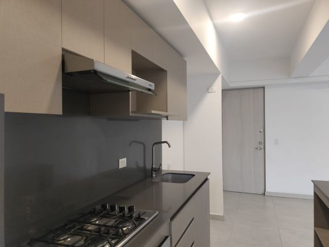 Apartamento de 3 alcobas en arriendo en Otraparte, Envigado, 88 m² · foto 8 de 17