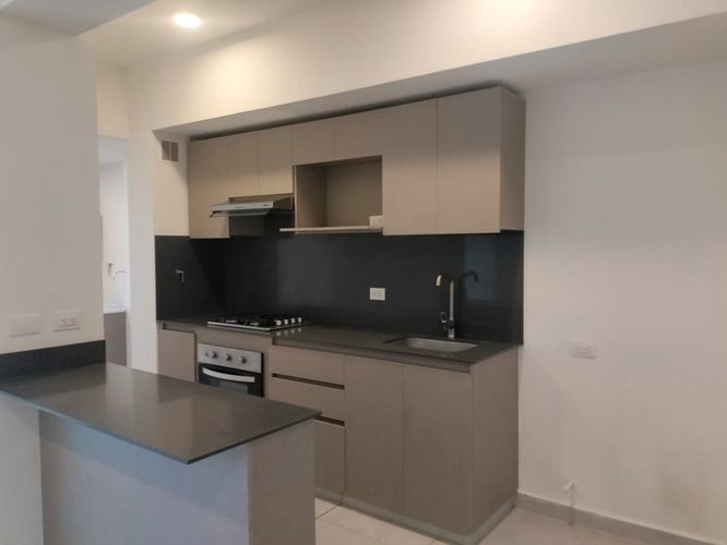 Apartamento de 3 alcobas en arriendo en Otraparte, Envigado, 88 m² · foto 4 de 17