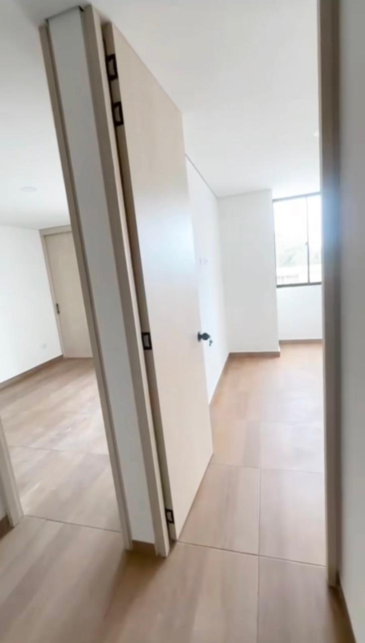 Apartamento en venta en Boyaca Real, Bogotá · foto 11 de 24