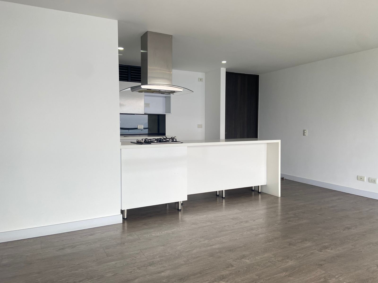 Apartamento en arriendo en Vereda La Doctora, Sabaneta · foto 6 de 19