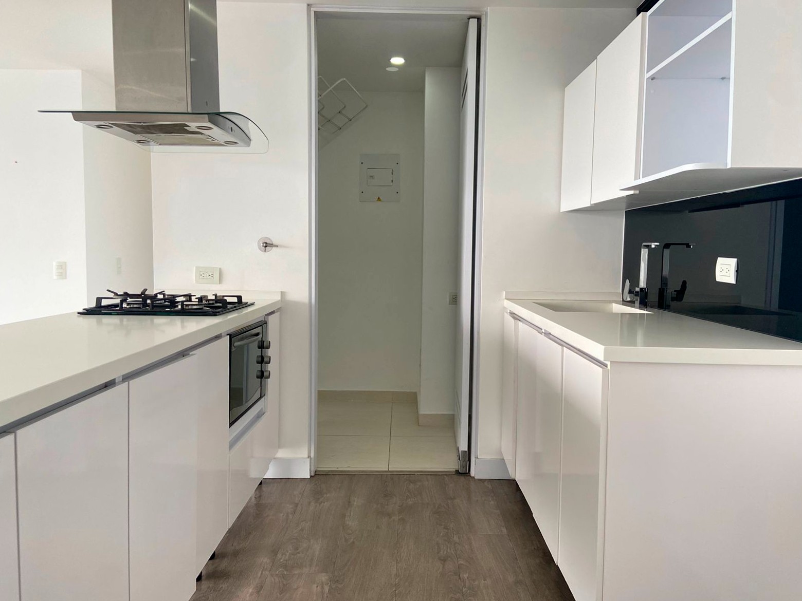 Apartamento en arriendo en Vereda La Doctora, Sabaneta · foto 7 de 19
