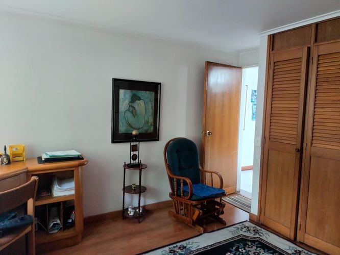 Apartamento de 4 alcobas en venta en El Poblado, Medellín, 198 m² · foto 10 de 18