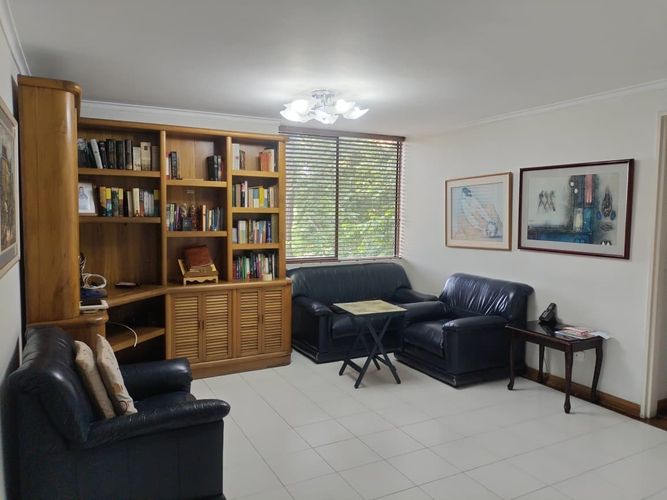 Apartamento de 4 alcobas en venta en El Poblado, Medellín, 198 m² · foto 7 de 18