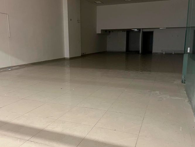Local en arriendo en Escobero, Envigado, 212 m² · foto 9 de 10