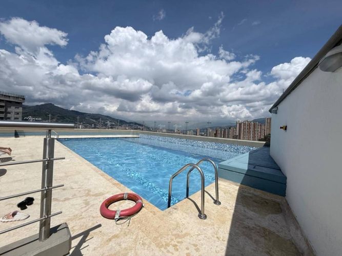 Apartamento de 3 alcobas en venta en Las Lomitas, Sabaneta, 100 m² · foto 13 de 14