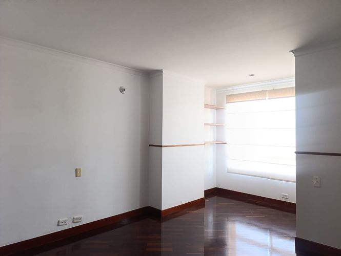 Apartamento de 3 alcobas en venta en El Poblado, Medellín, 200 m² · foto 14 de 16