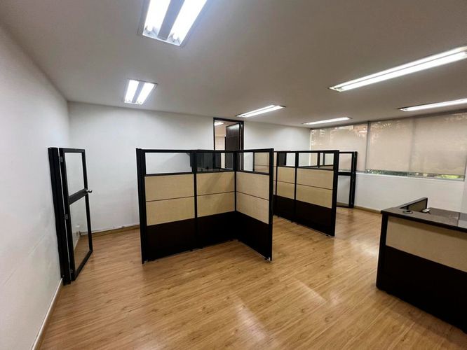 Oficina en arriendo en El Poblado, Medellín, 73 m² · foto 16 de 17