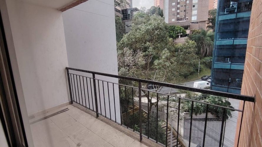 Oficina en arriendo en La Florida, Medellín, 132 m² · foto 8 de 15