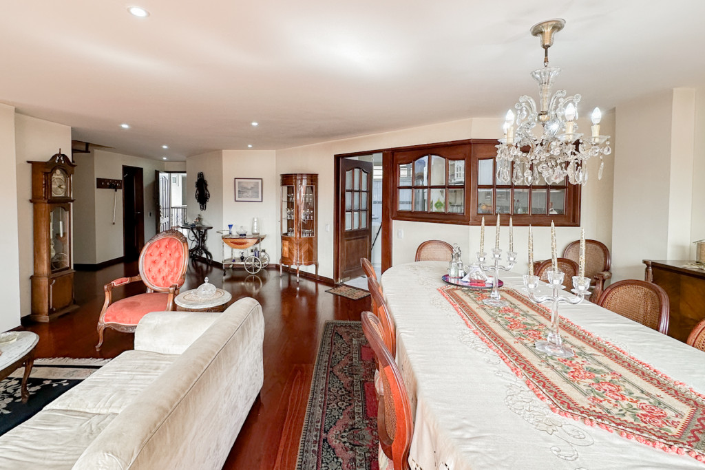 Apartamento en venta en Santa Paula, Bogotá · foto 4 de 21