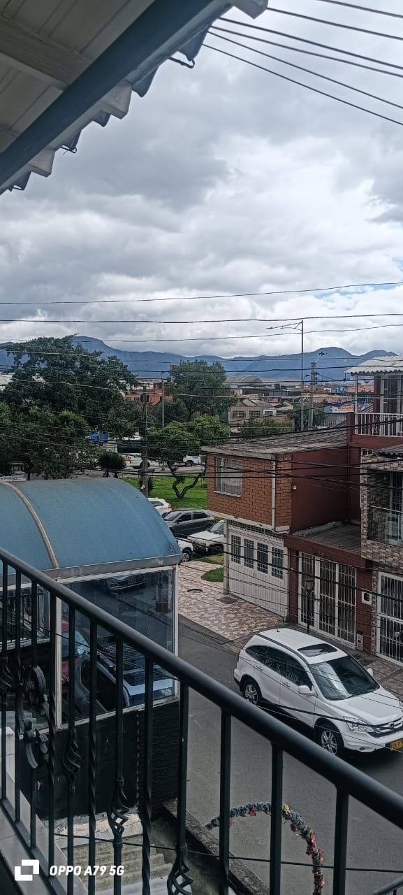 Casa en venta en Americas Occidental, Bogotá · foto 7 de 24