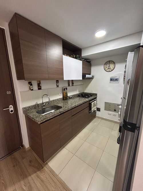 Apartaestudio en venta en Santa Teresa, Bogotá, 38 m² · foto 2 de 13