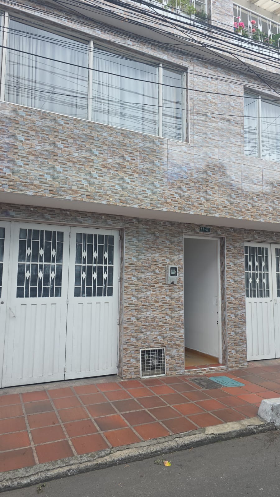 Casa en venta en Engativá, Bogotá · foto 3 de 24