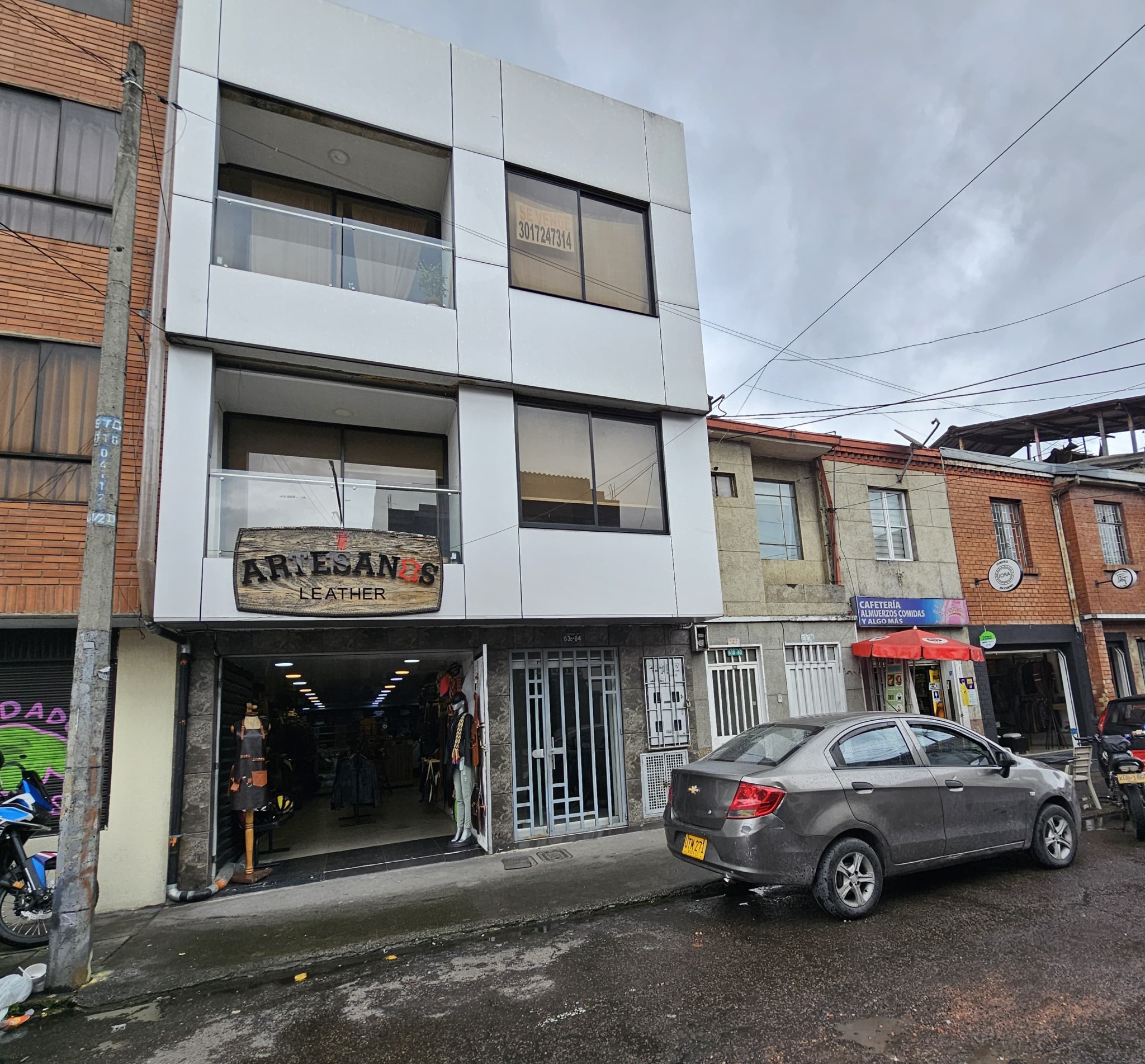 Casa en venta en Barrios Unidos, Bogotá · foto 2 de 23