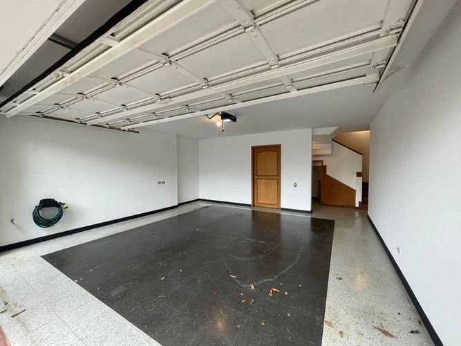Casa de 3 alcobas en venta en Loma Benedictinos, Envigado, 305 m² · foto 19 de 24