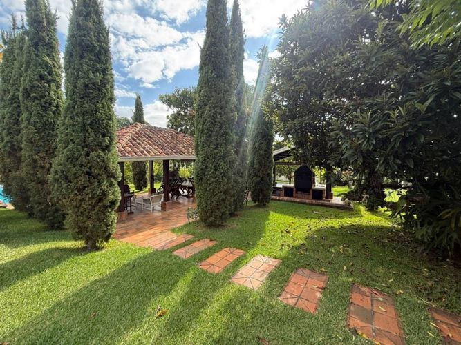 Casa de 5 alcobas en venta en La Mata, Piedecuesta, 550 m² · foto 6 de 19