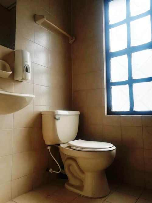 Local en arriendo en Cambulos, Pereira, 120 m² · foto 6 de 6