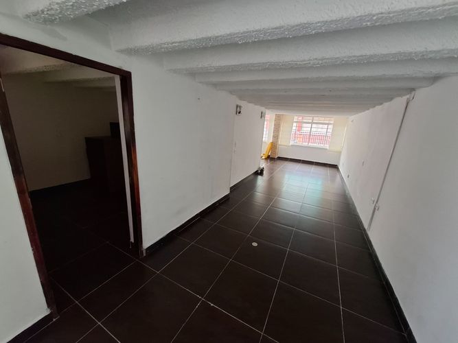 Casa de 4 alcobas en venta en Urbanizacion Arboleda, Floridablanca, 121 m² · foto 5 de 24