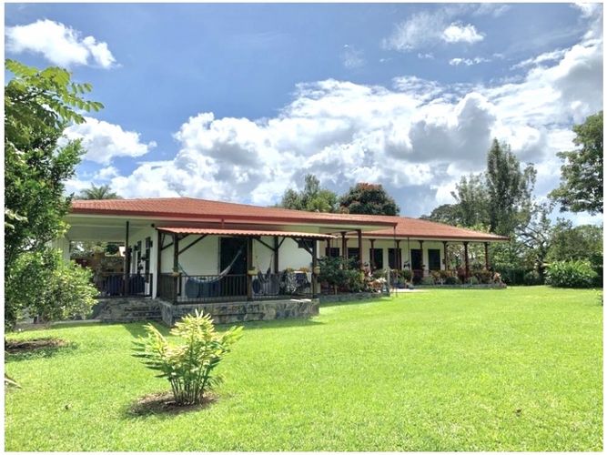Finca en venta en El Caimo, Armenia, 500 m² · foto 3 de 24