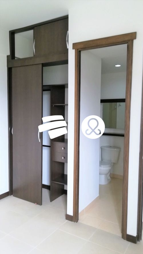 Apartamento de 3 alcobas en venta en Bello, 61 m² · foto 7 de 24