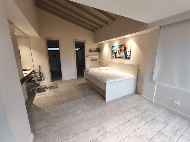 Apartamento de 4 alcobas en venta en El Diamante No. 2, Medellín, 296 m² · foto 14 de 22