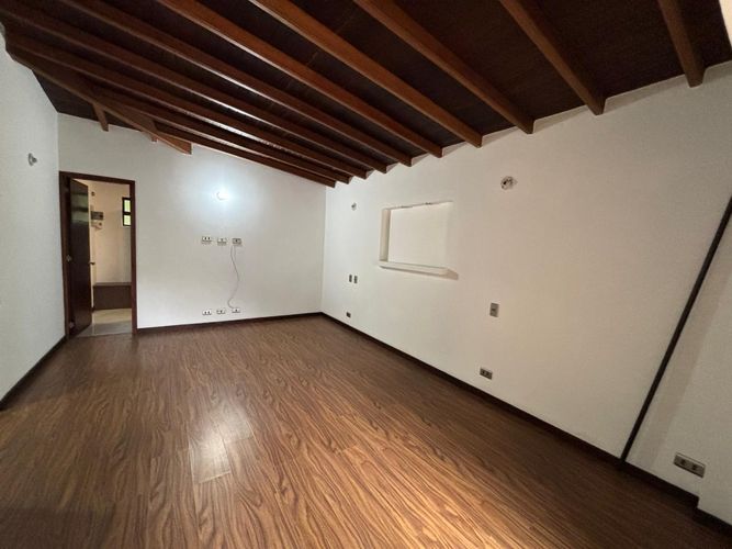 Finca en arriendo en Vallano, Envigado, 400 m² · foto 10 de 24