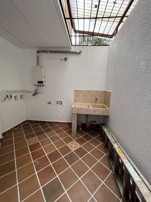 Finca en arriendo en Vallano, Envigado, 400 m² · foto 15 de 24