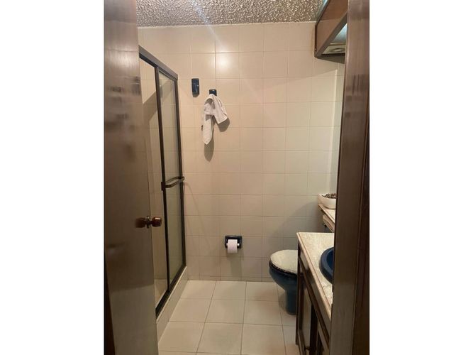 Casa de 5 alcobas en venta en San Patricio, Bogotá, 678 m² · foto 14 de 24
