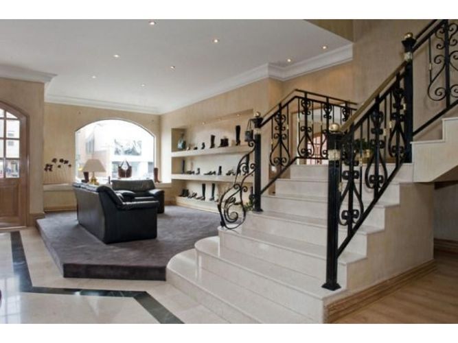 Casa de 5 alcobas en venta en San Patricio, Bogotá, 678 m² · foto 9 de 24