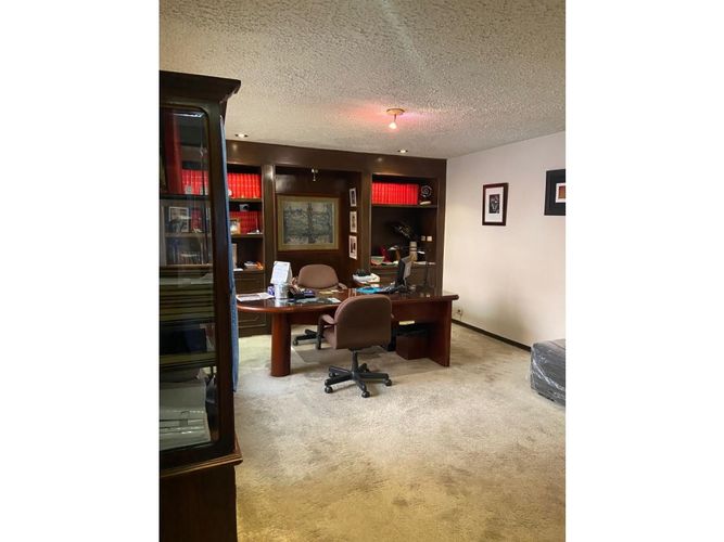 Casa de 5 alcobas en venta en San Patricio, Bogotá, 678 m² · foto 24 de 24