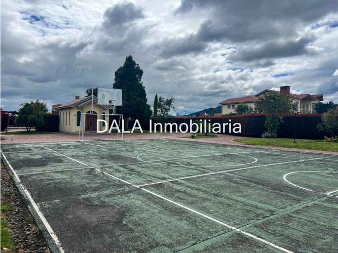 Lote en venta en Chuntame, Cajicá, 773 m² · foto 4 de 16