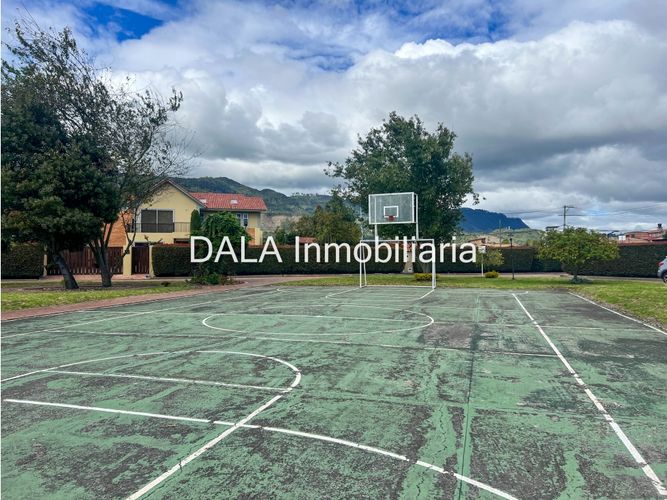 Lote en venta en Chuntame, Cajicá, 773 m² · foto 10 de 16