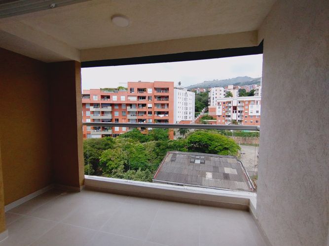 Apartamento de 3 alcobas en venta en Santa Isabel, Cali, 86 m² · foto 4 de 21