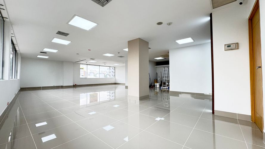 Oficina en arriendo en Santa Monica, Cali, 120 m² · foto 16 de 24