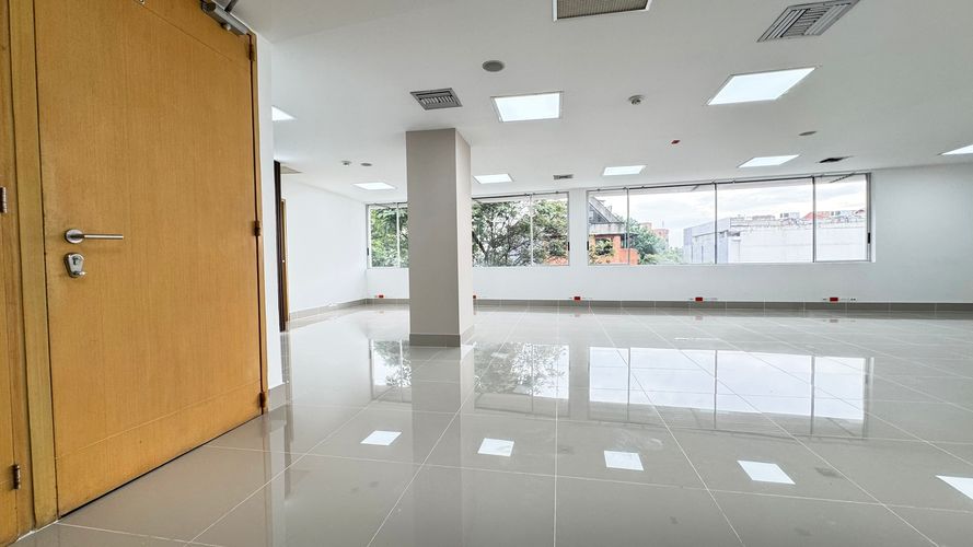 Oficina en arriendo en Santa Monica, Cali, 120 m² · foto 19 de 24