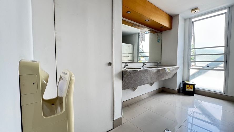 Oficina en arriendo en Santa Monica, Cali, 120 m² · foto 20 de 24