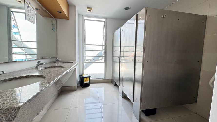 Oficina en arriendo en Santa Monica, Cali, 120 m² · foto 21 de 24
