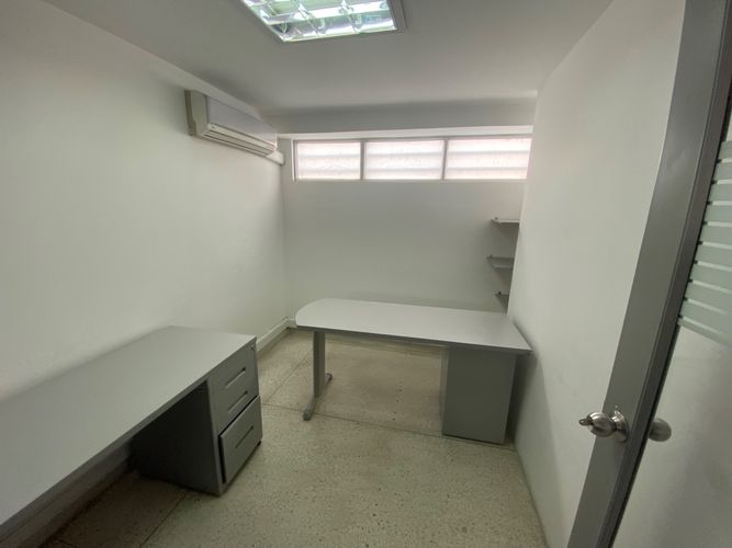 Oficina en arriendo en Primero De Mayo, Cali, 243 m² · foto 9 de 24