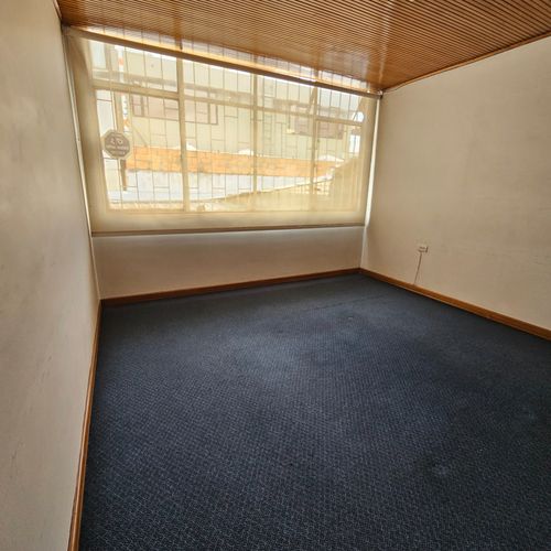 Casa en venta en Quinta Paredes, Bogotá · foto 5 de 24