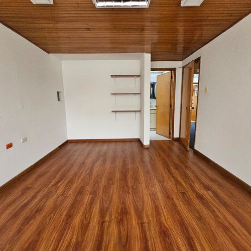 Casa en venta en Quinta Paredes, Bogotá · foto 23 de 24