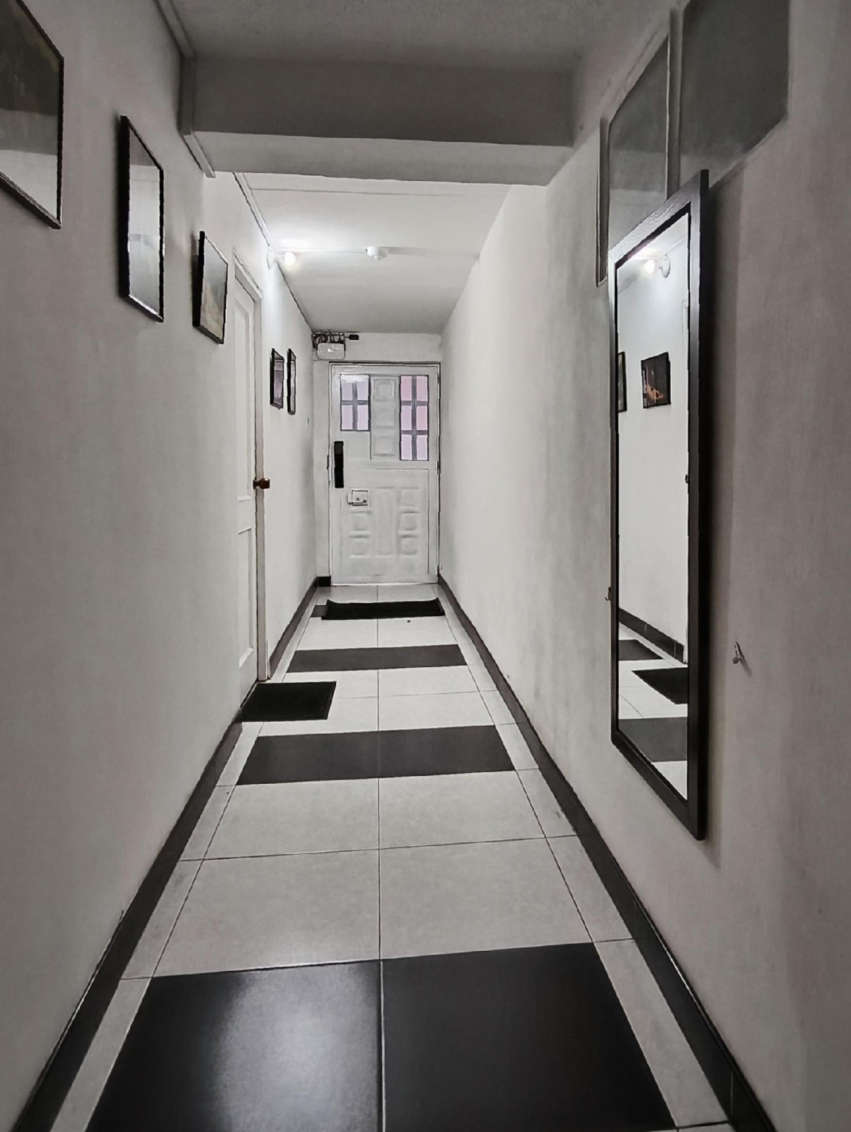 Casa en venta en Quinta Paredes, Bogotá · foto 6 de 24