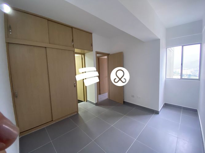 Apartamento de 3 alcobas en venta en La Navarra, Bello, 63 m² · foto 4 de 10