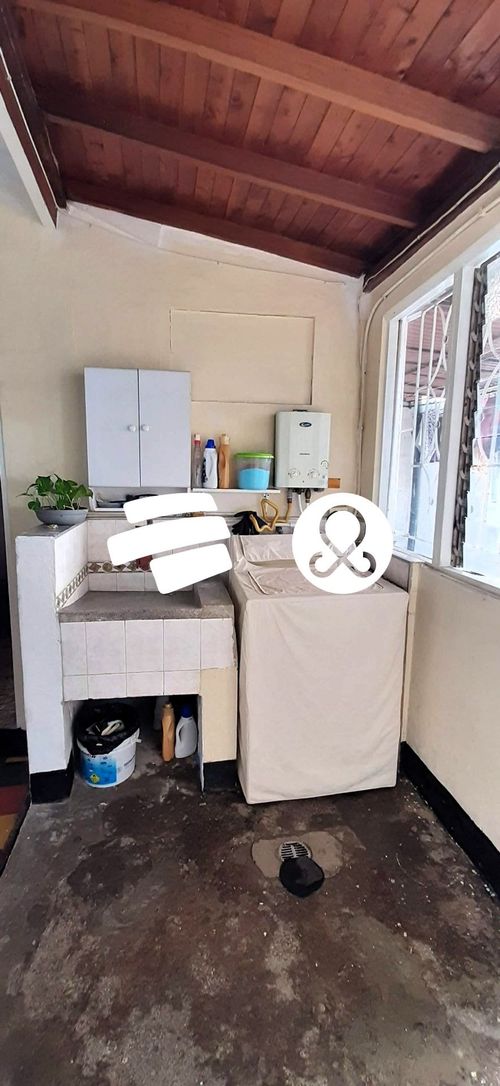 Casa de 3 alcobas en venta en El Rosario, Bello, 189 m² · foto 13 de 14