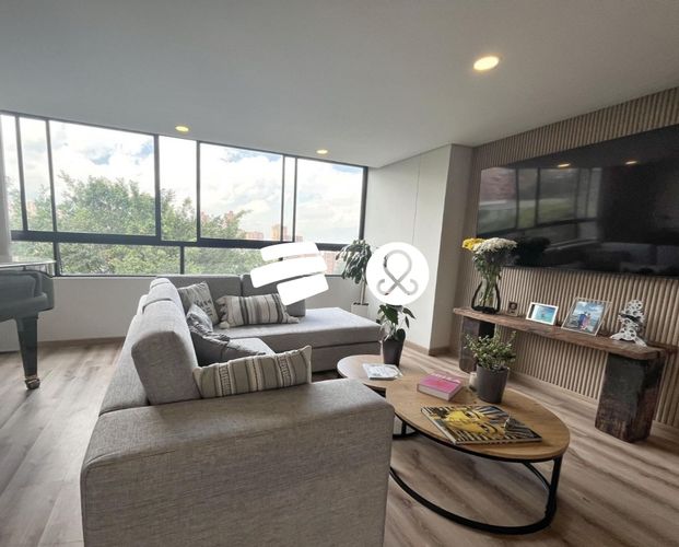 Apartamento de 5 alcobas en venta en Las Lomas, Medellín, 191 m² · foto 8 de 14
