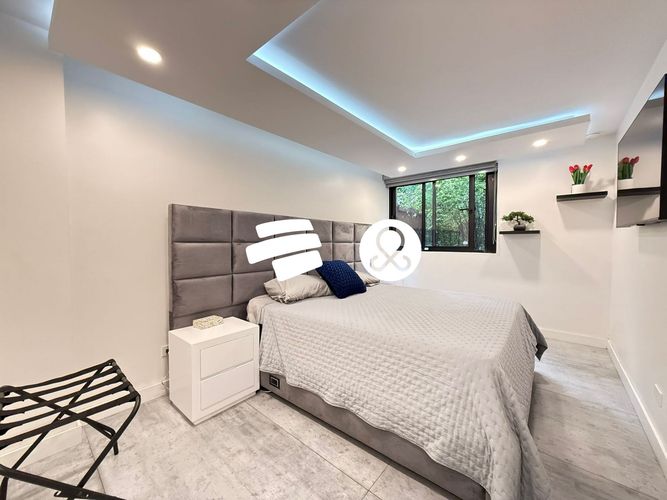 Apartamento de 3 alcobas en venta en La Florida, Medellín, 239 m² · foto 9 de 13