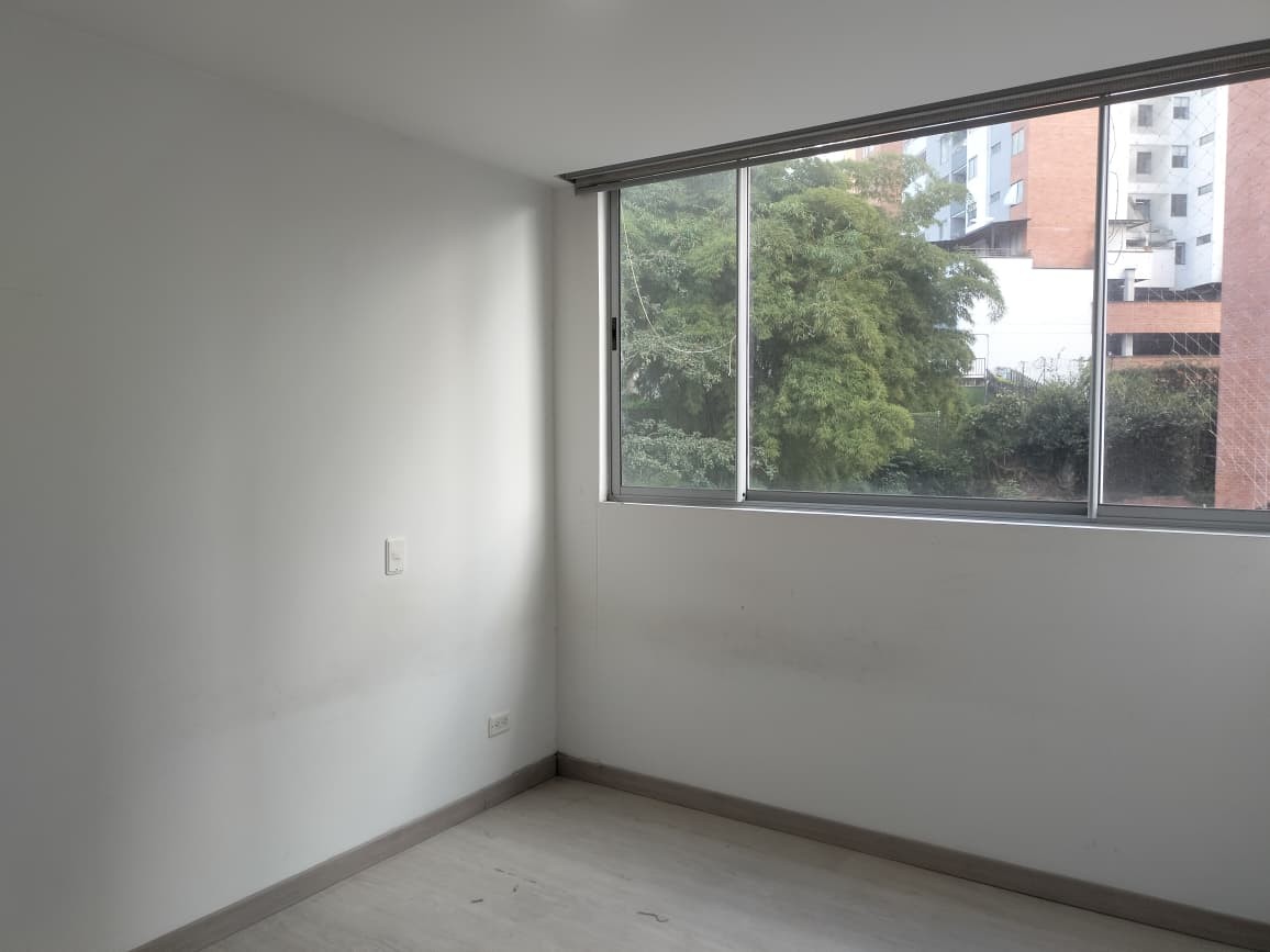 Apartamento en arriendo en El Poblado, Medellín · foto 7 de 18