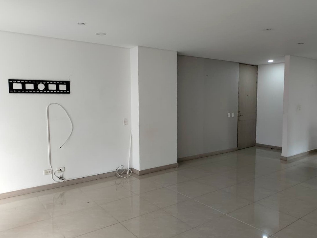 Apartamento en arriendo en El Poblado, Medellín · foto 14 de 18