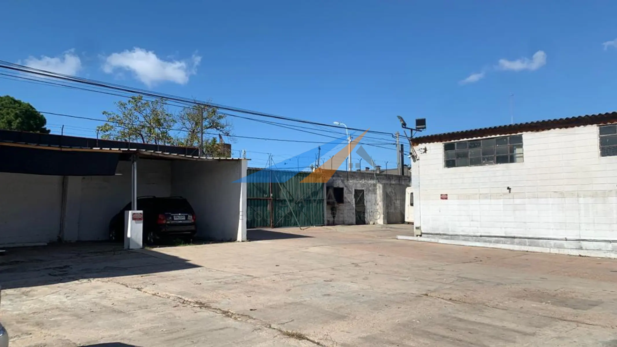 Alquiler Local Industrial con Deposito en Flor de Maroñas! · Foto 10