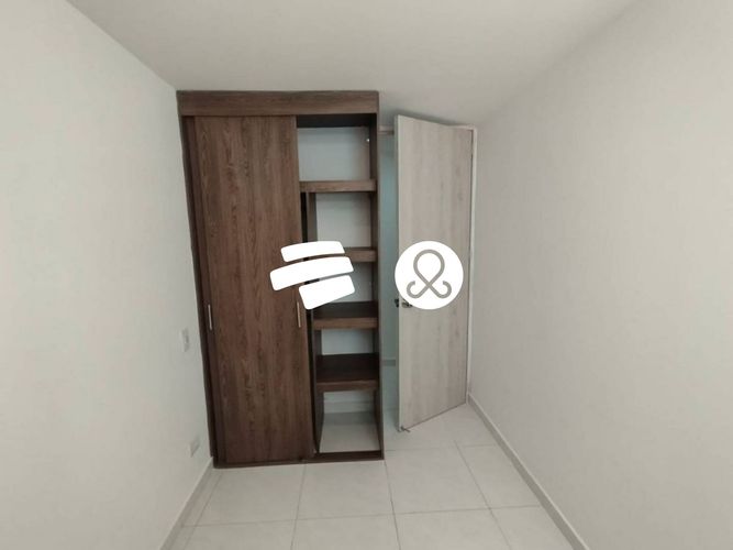 Apartamento de 3 alcobas en venta en Niquia, Bello, 64 m² · foto 10 de 24